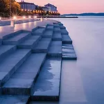 Appartamento Blue Eden In Old Town Private Penthouse