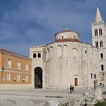 Blue Eden In Old Town Private Penthouse * Zara