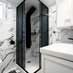 Blue Eden In Old Town Private Penthouse *