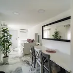 Blue Eden In Old Town Private Penthouse *