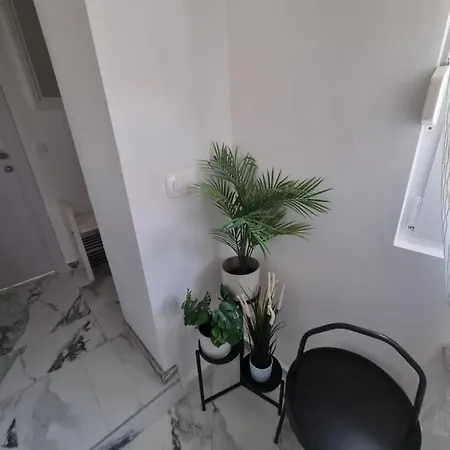 Blue Eden In Old Town Private Penthouse Apartment
