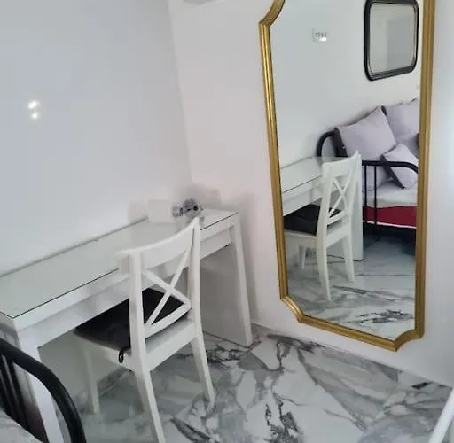 Blue Eden In Old Town Private Penthouse *