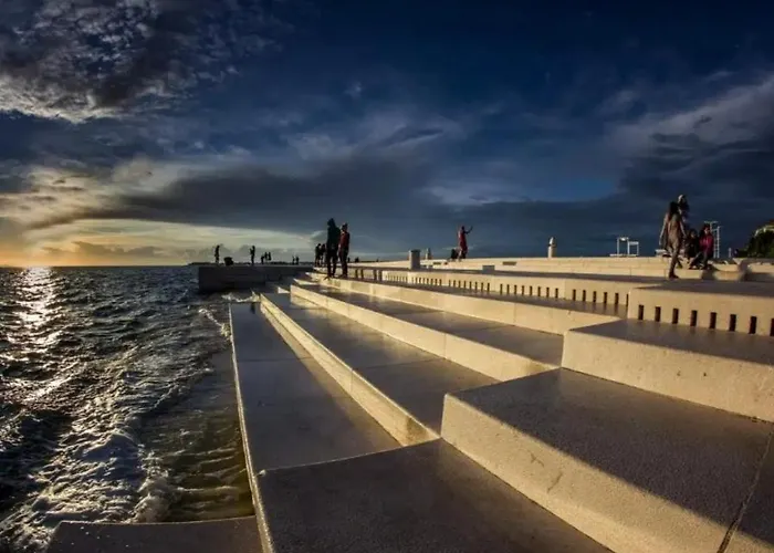 Blue Eden In Old Town Private Penthouse Apartment Zadar