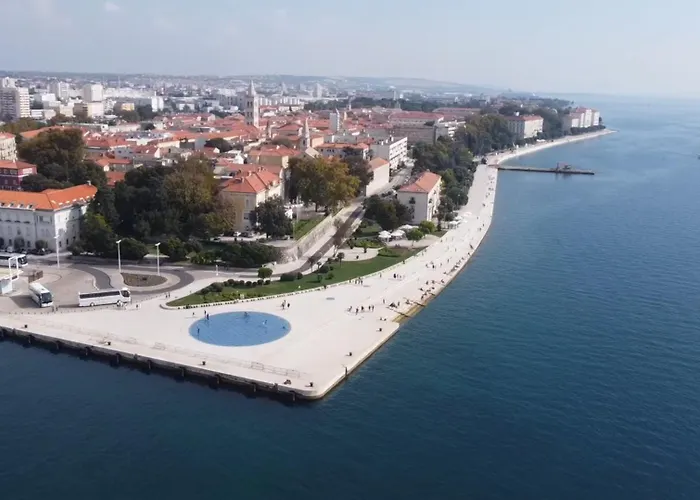 Blue Eden In Old Town Private Penthouse Appartement