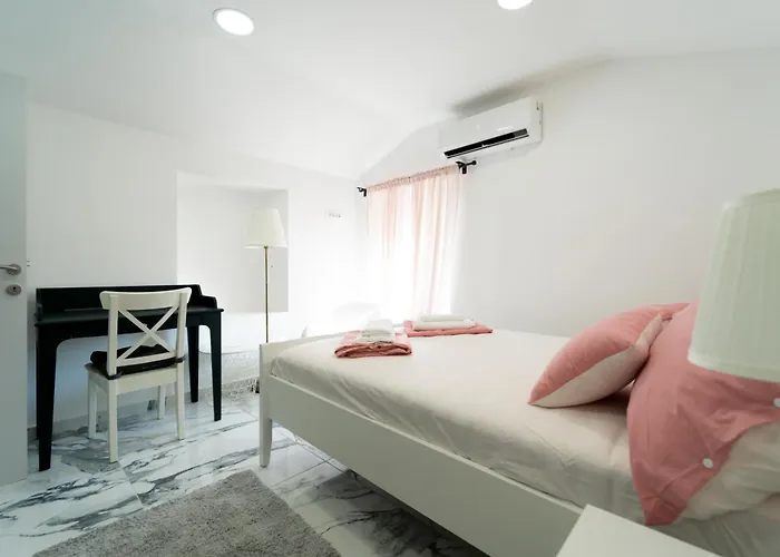 Appartement Blue Eden In Old Town Private Penthouse Zadar