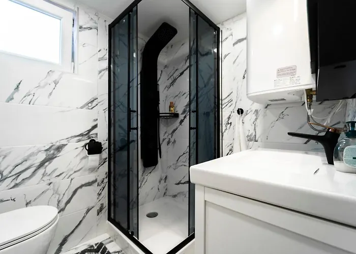 Blue Eden In Old Town Private Penthouse *